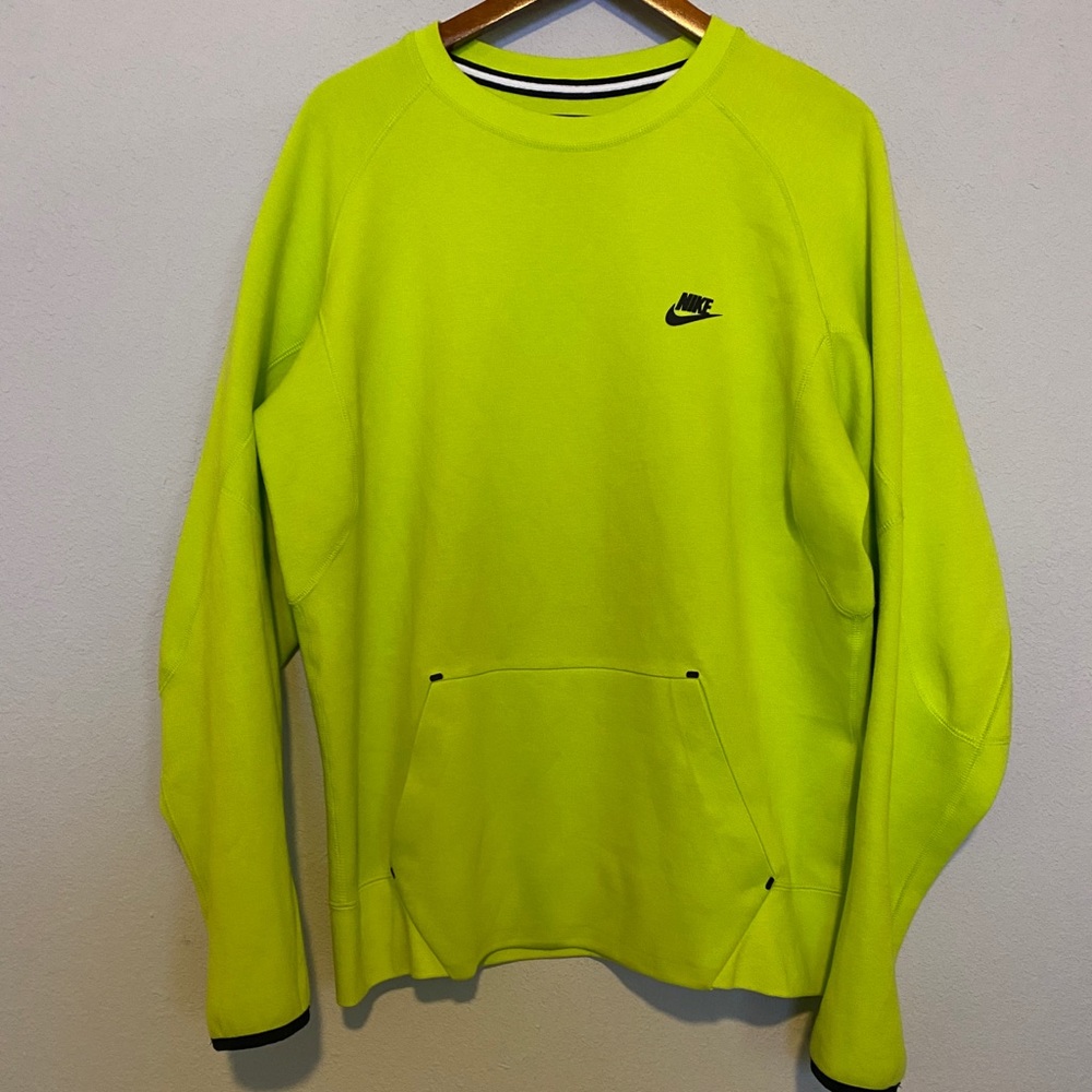 Nike Neon Sweatshirt (Highlighter Yellow)